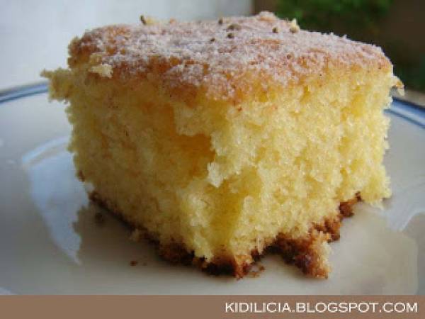 Bolo de fubá com erva doce fofinho e simples