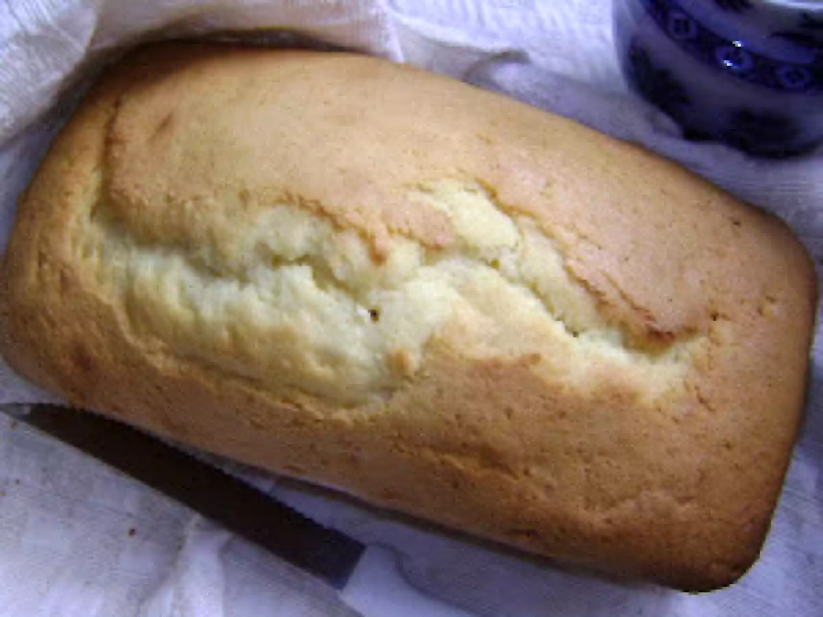 BOLO DE GEMAS