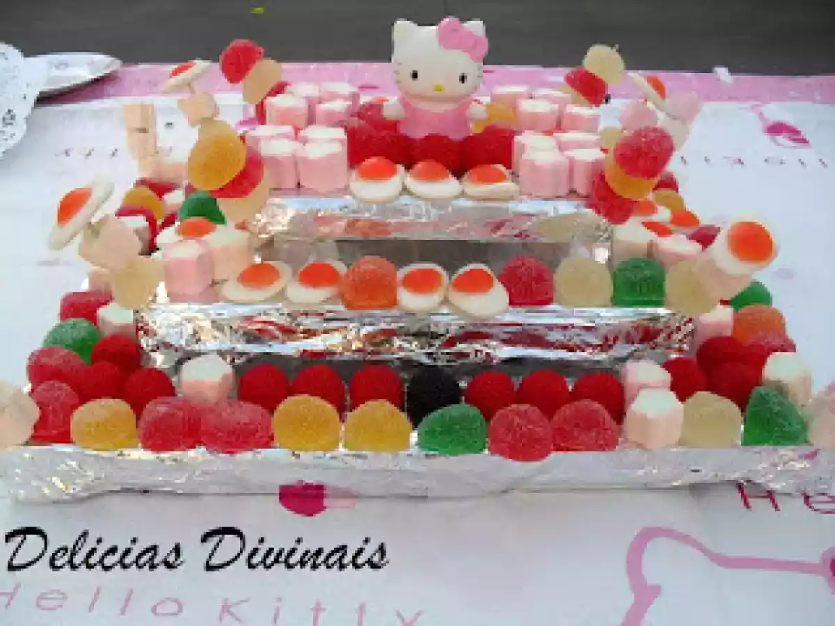 Bolo de Gomas - foto 2