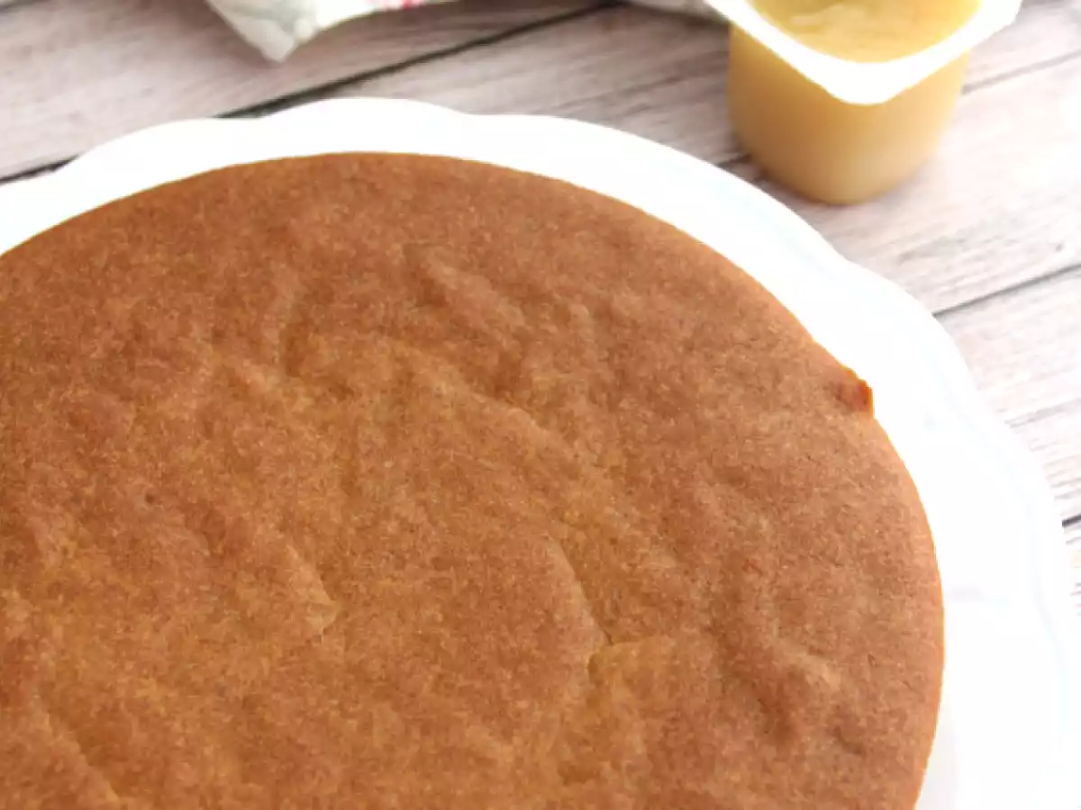 Bolo de iogurte de soja e compota de maçã (vegan e sem gluten) - foto 2
