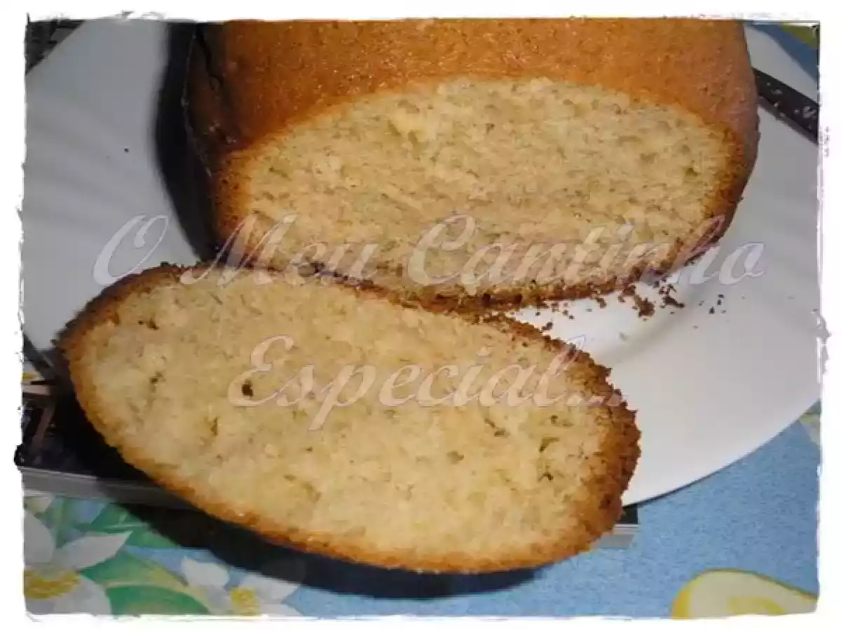 Bolo de Iogurte feito na Bimby e cozido na MFP - foto 4