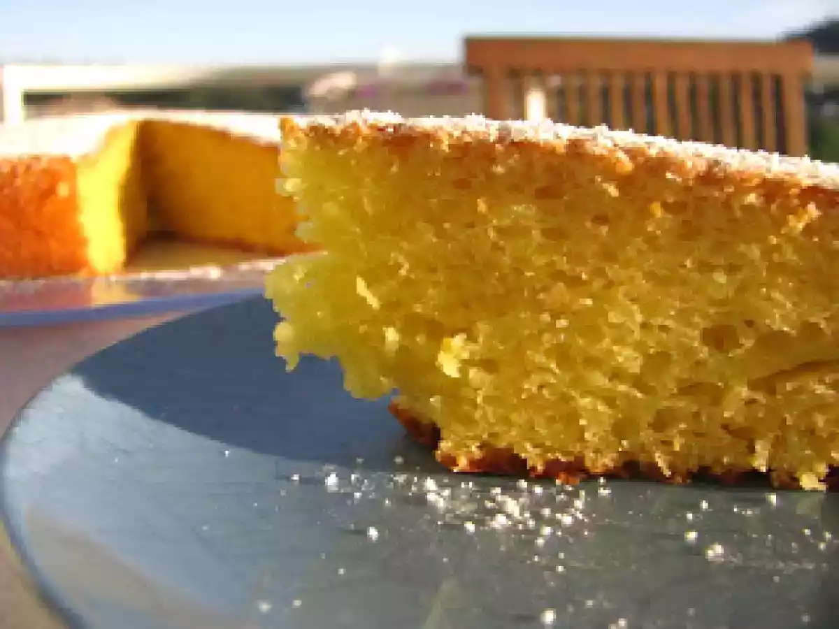 Bolo de Iogurte Grego