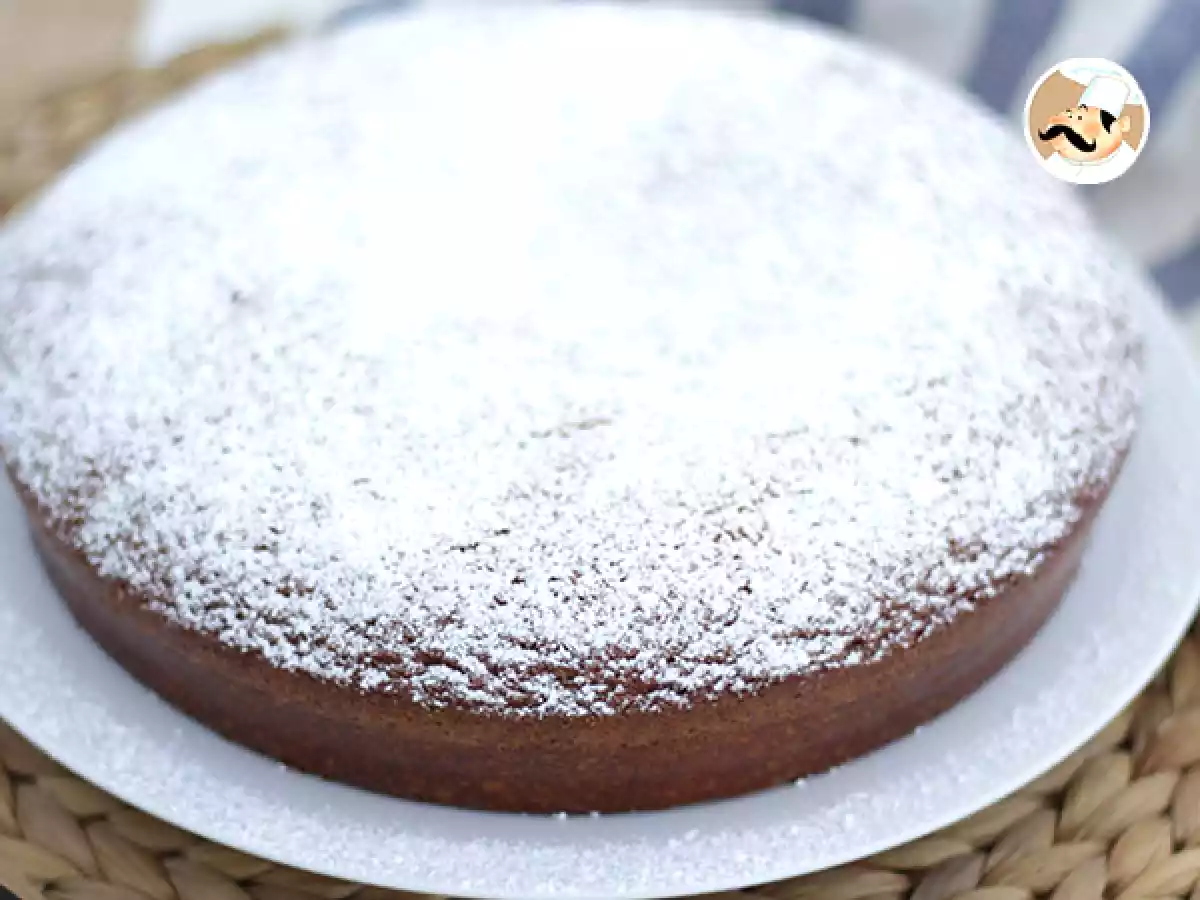 Bolo de iogurte natural, fofinho e fácil a preparar - foto 3