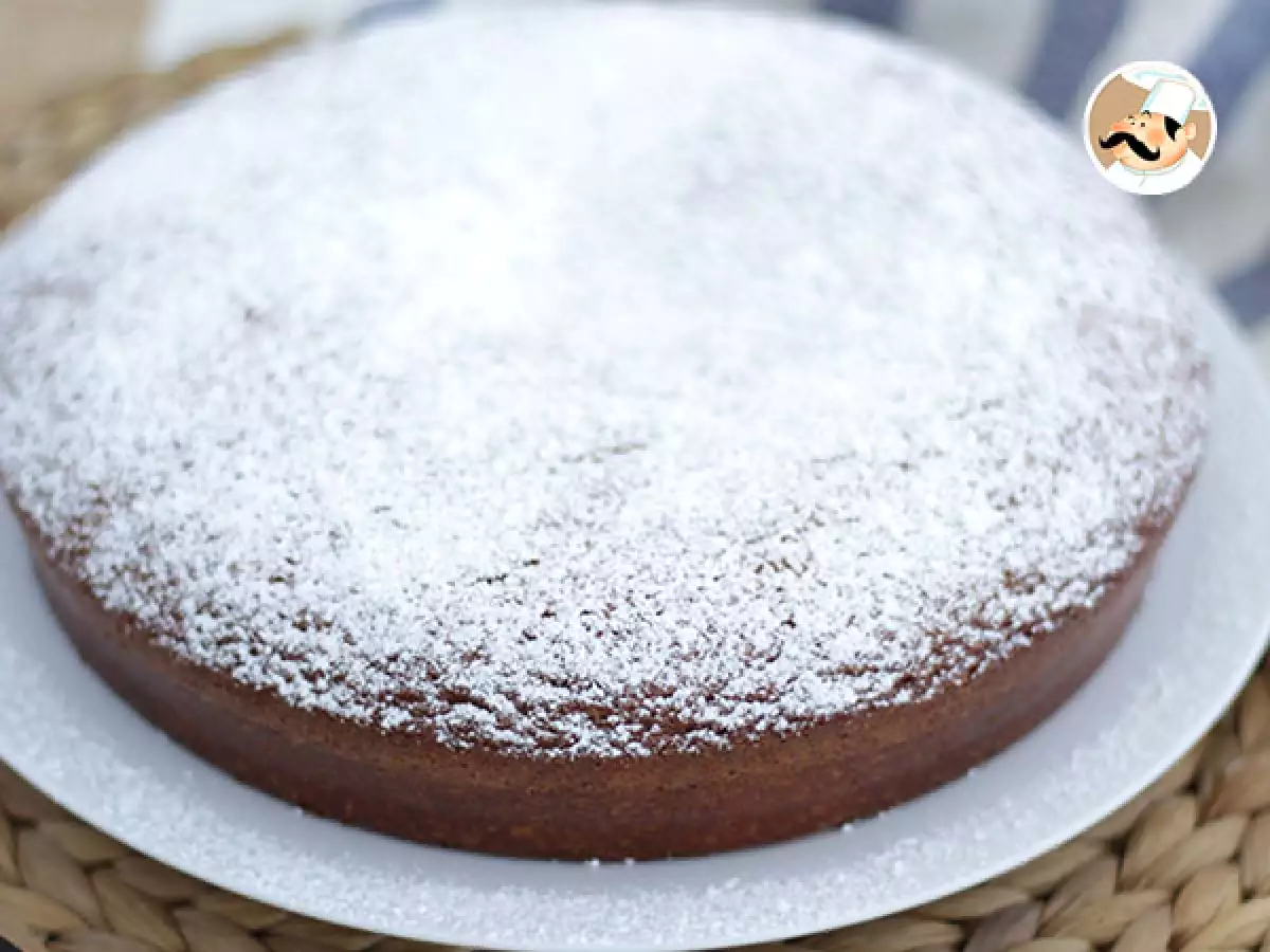 Bolo de iogurte natural, fofinho e fácil de preparar - foto 3