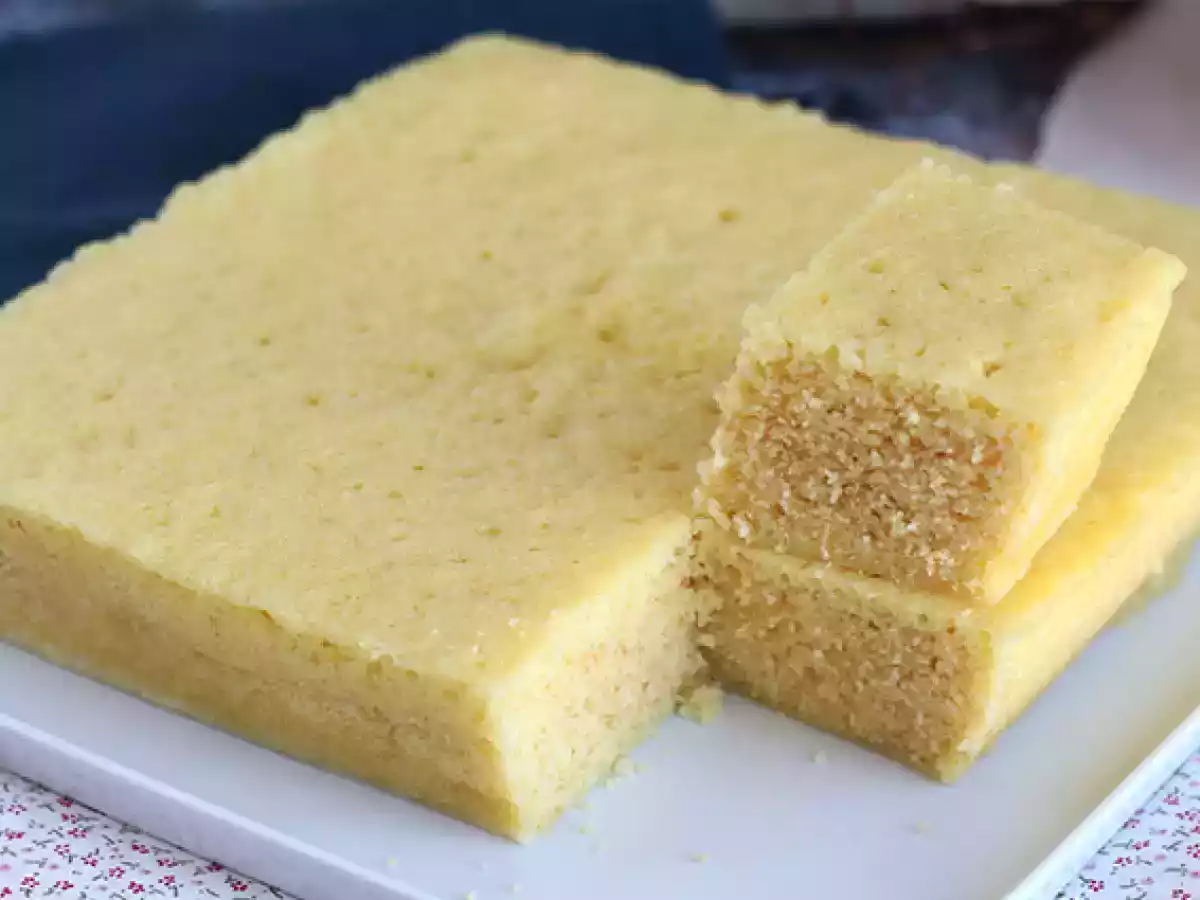 Bolo de iogurte no microondas (em 10 minutos)