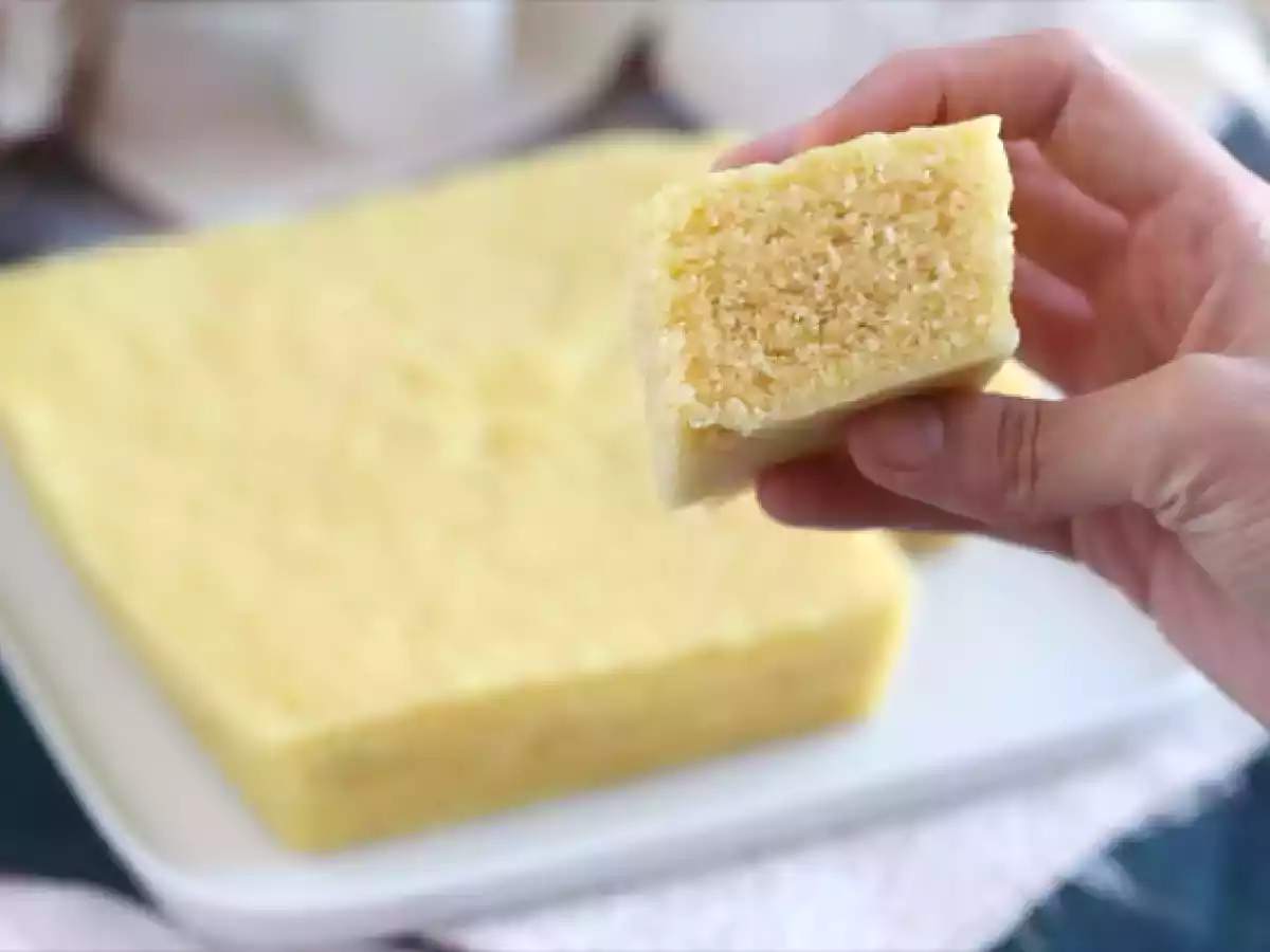 Bolo de iogurte no microondas (em 10 minutos) - foto 2