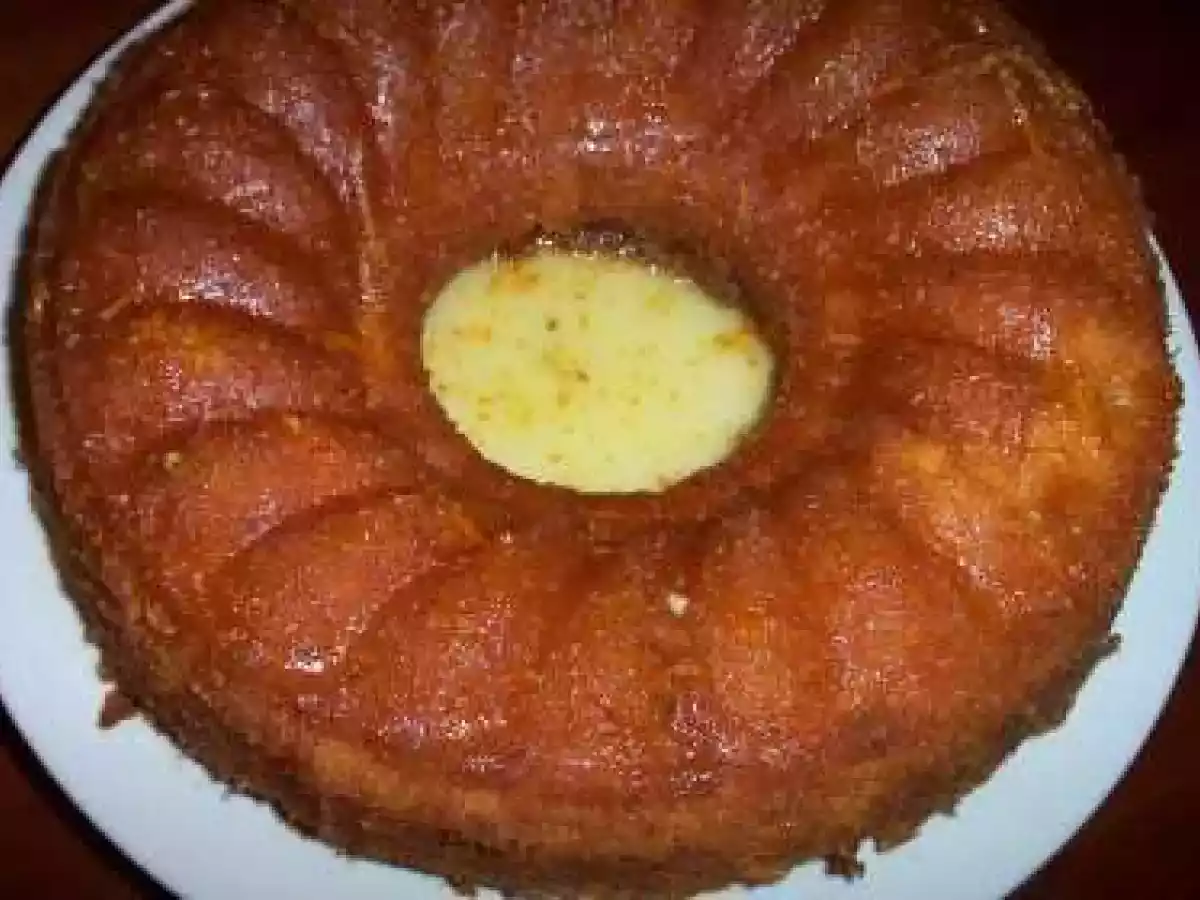 Bolo de Laranja com calda