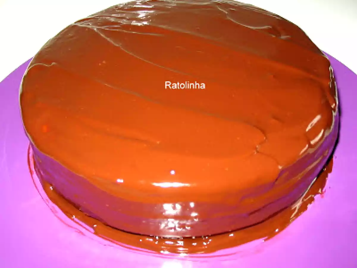 Bolo de Laranja com Cobertura de Chocolate - foto 2