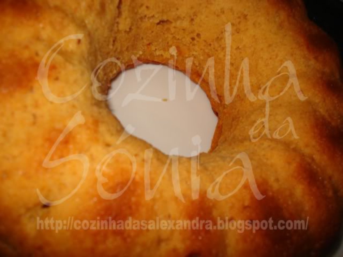BOLO DE LARANJA E MARMELADA