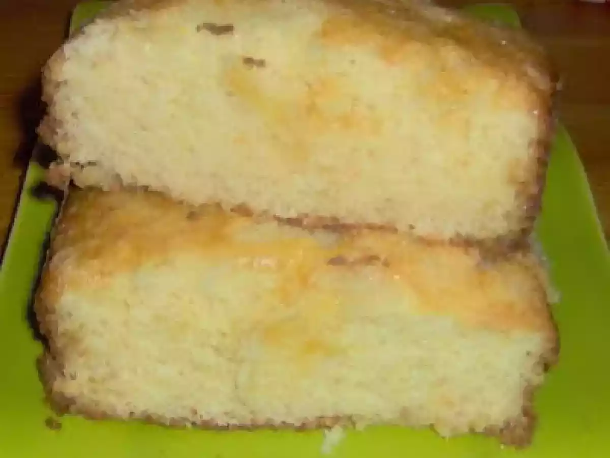 Bolo de laranja humido