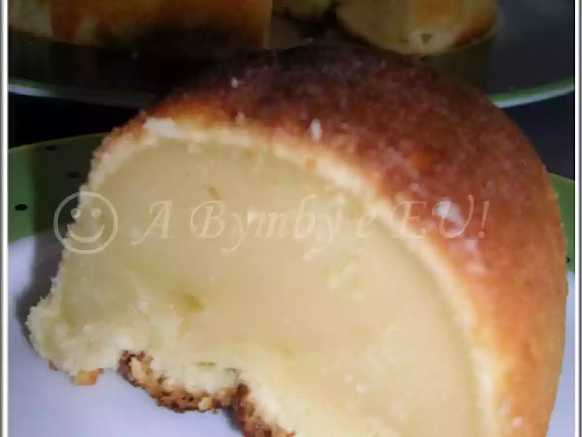 Bolo de leite de coco