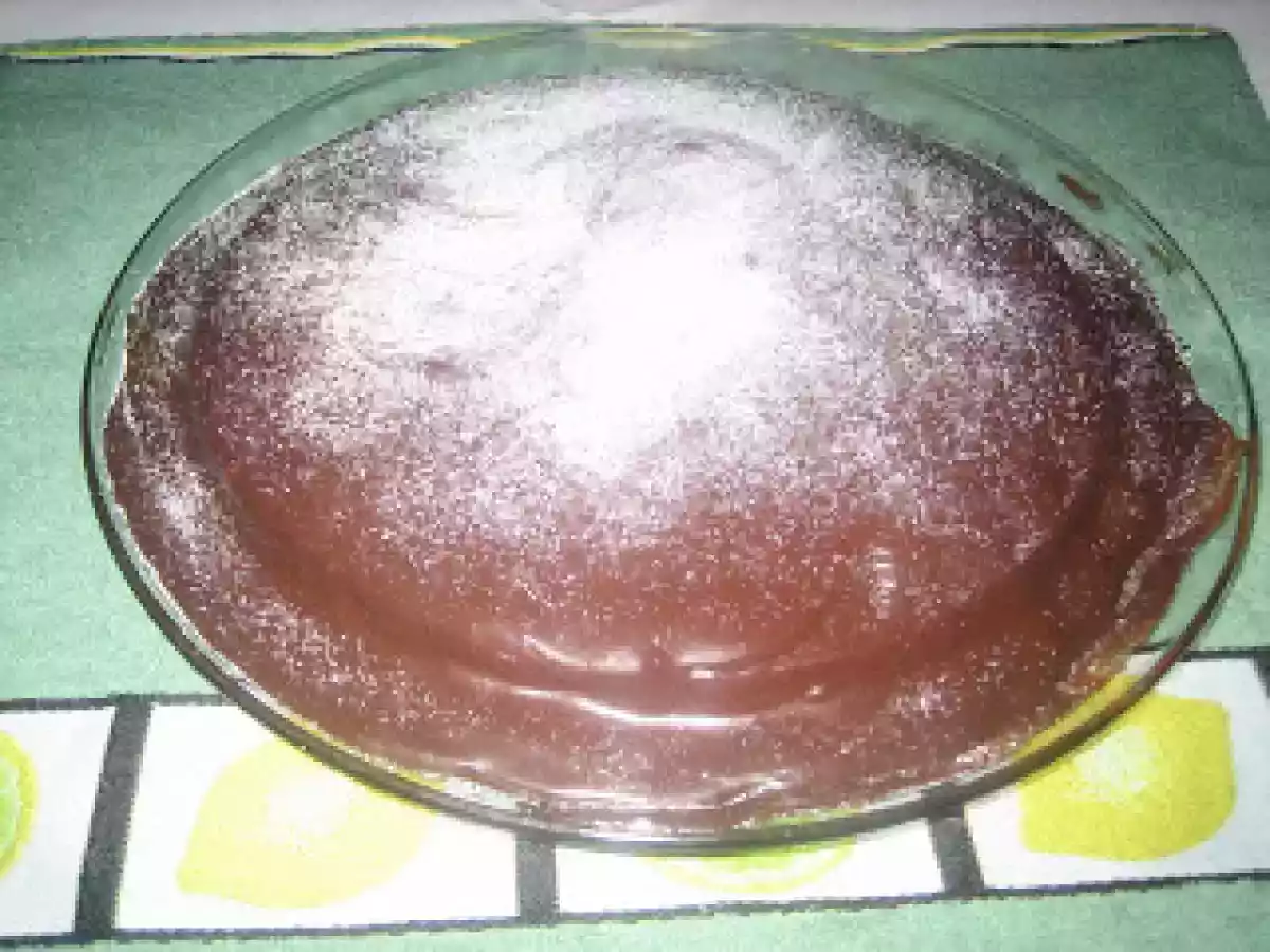 Bolo de Limão com Cobertura de Chocolate
