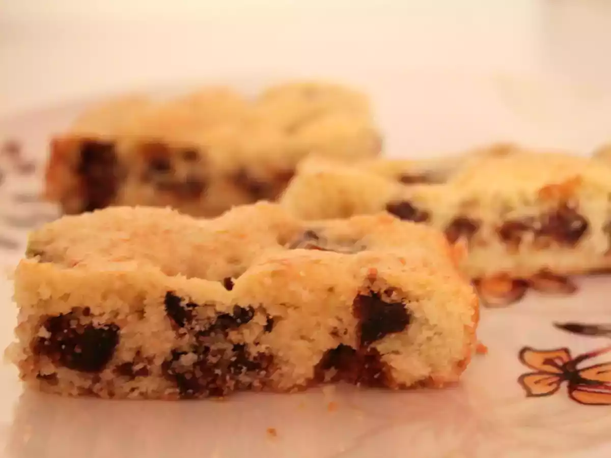Bolo de Limão com Figos Secos