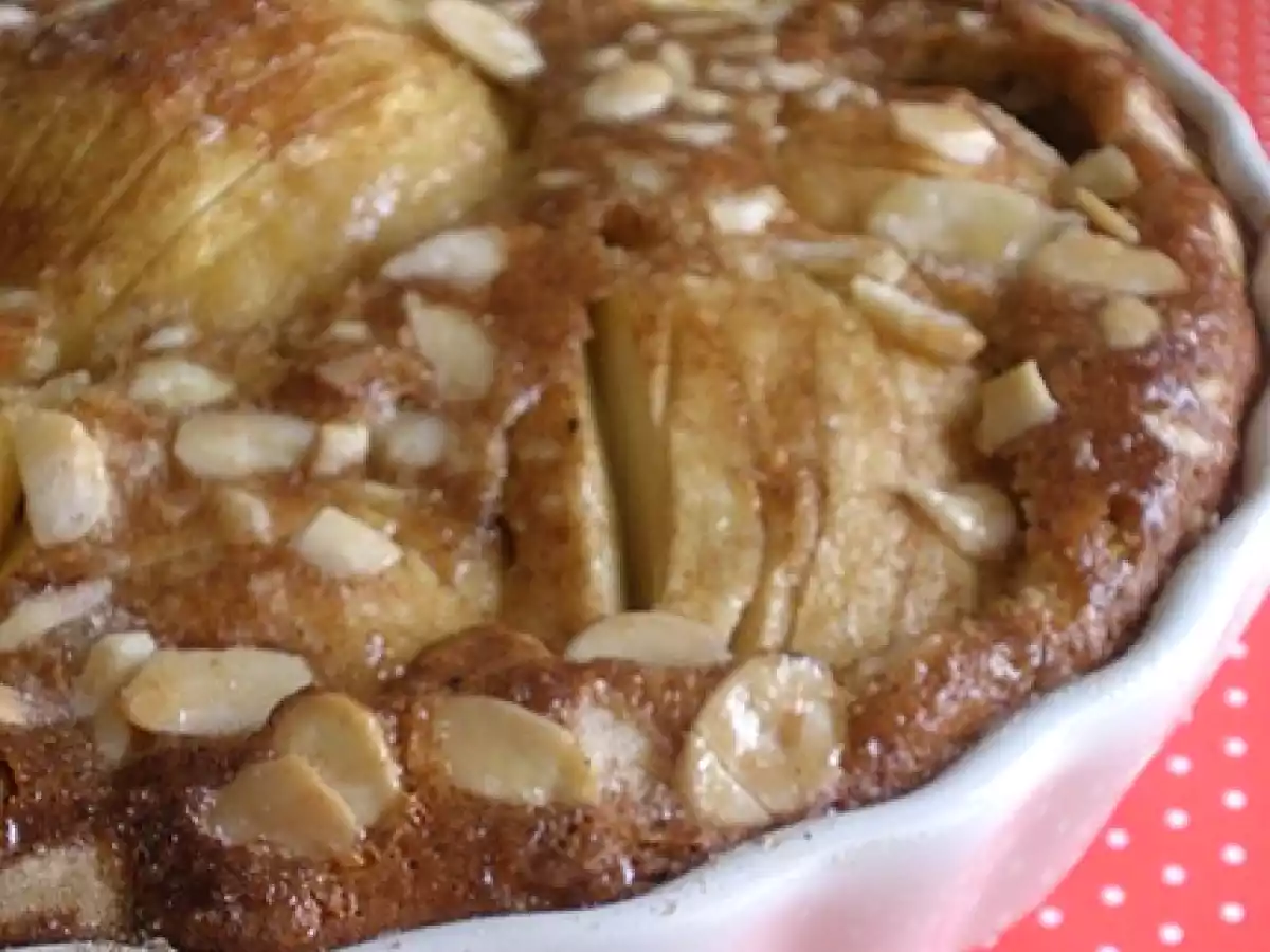 Bolo de Maçã, Amêndoa e Canela
