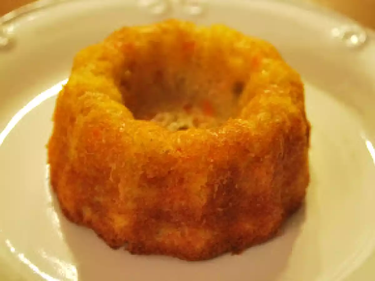 Bolo de maçã, cenoura e amêndoa
