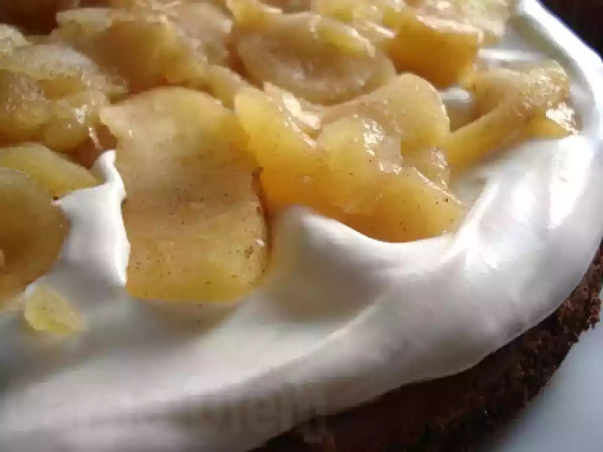 Bolo de maçã e canela com queijo mascarpone - foto 2