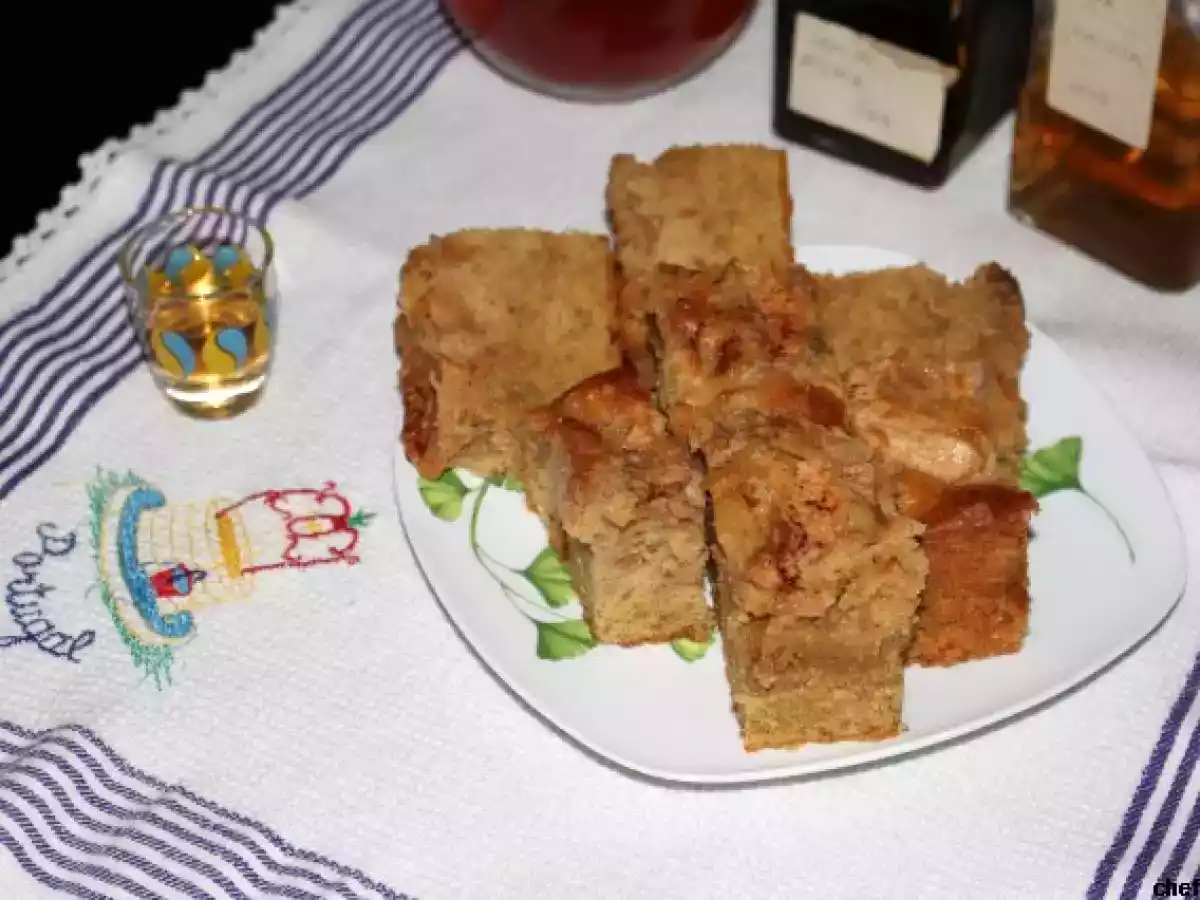 Bolo de Maçã e Frutos Secos