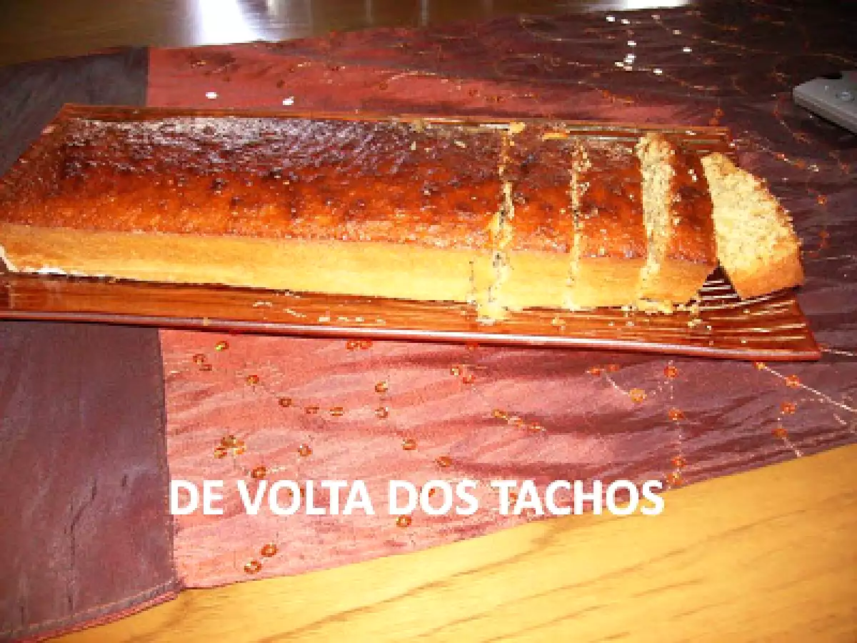BOLO DE MEL E AMÊNDOA - foto 3