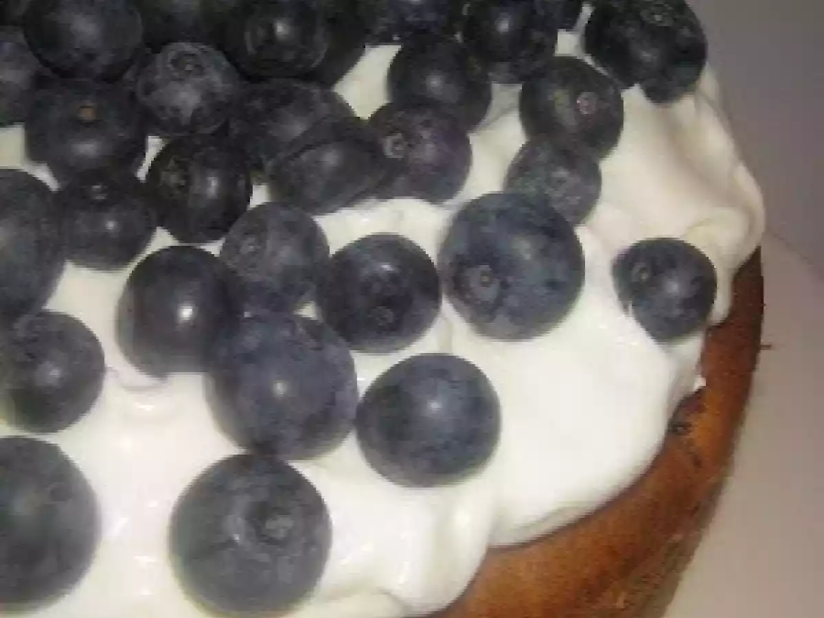 Bolo de mirtilos com natas azedas e creme glacé - foto 7