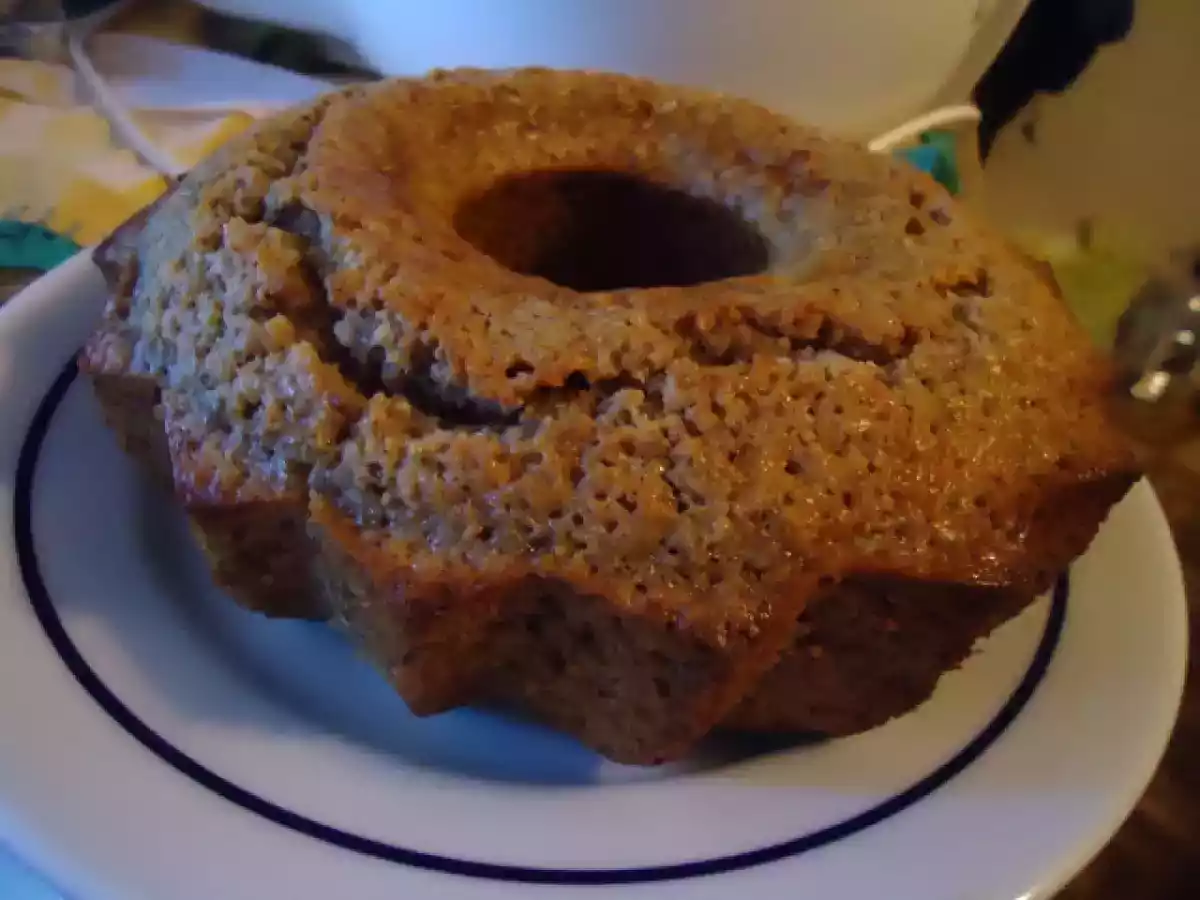 Bolo de nozes e limão
