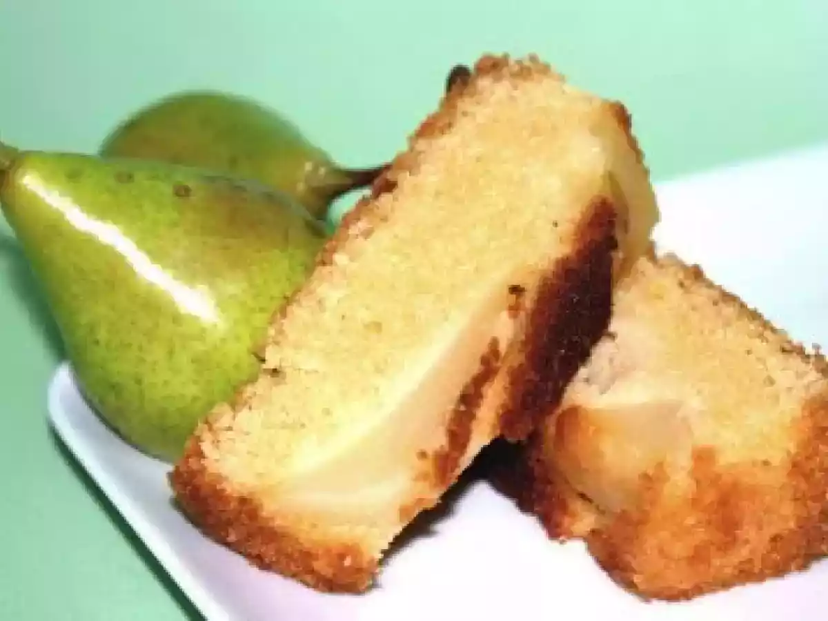 BOLO DE PÊRA