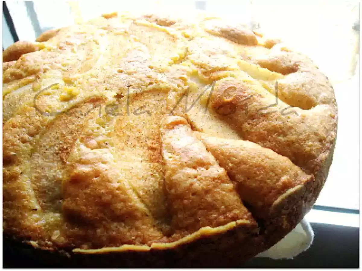 Bolo de pêra e canela