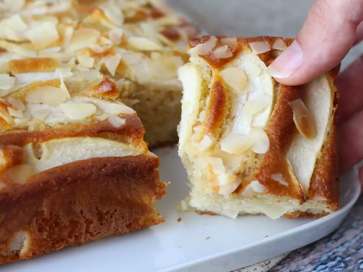 Bolo de peras com amêndoas, fácil e fofinho - foto 6
