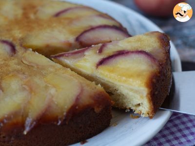 Bolo de pêssego invertido e caramelizado, foto 3