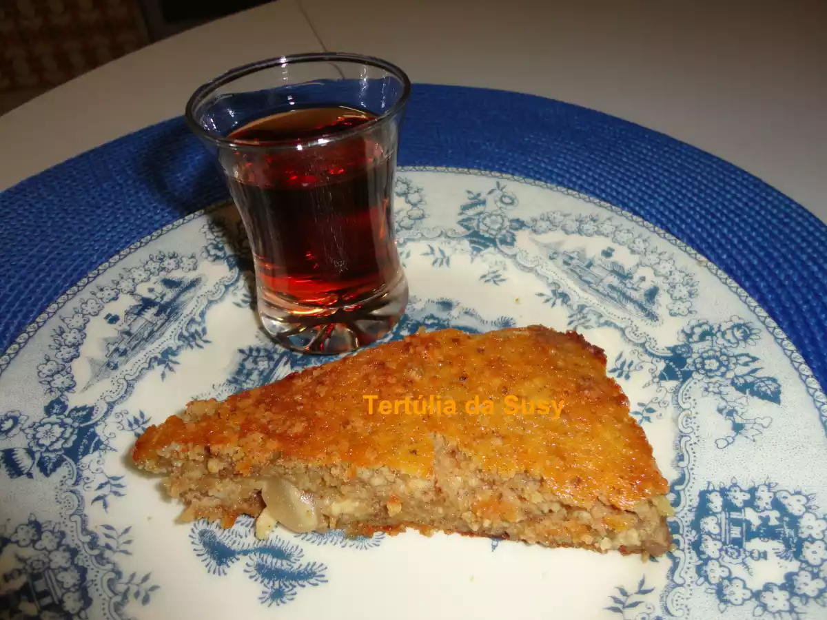 Bolo de requeijão, nozes e amêndoas - foto 4