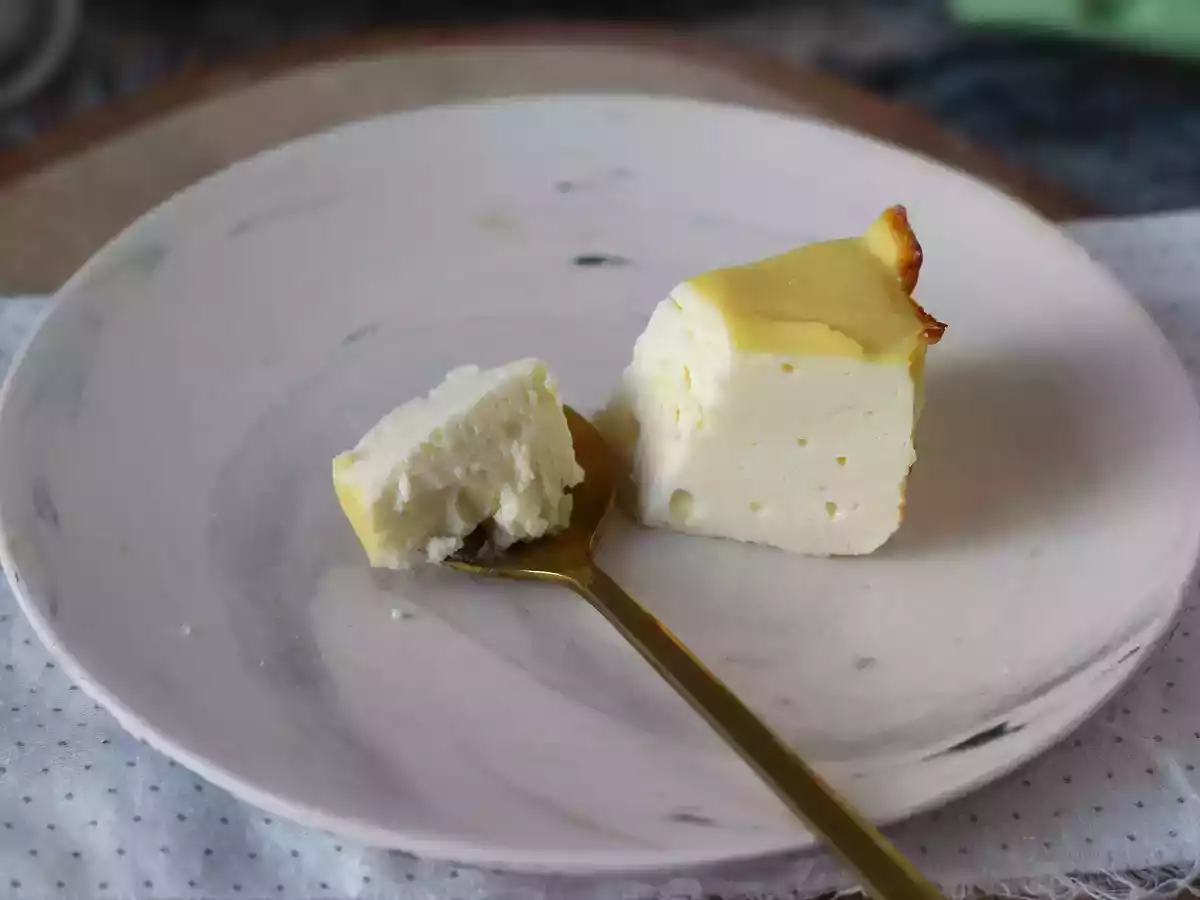 Bolo de ricota com apenas 4 ingredientes - foto 2