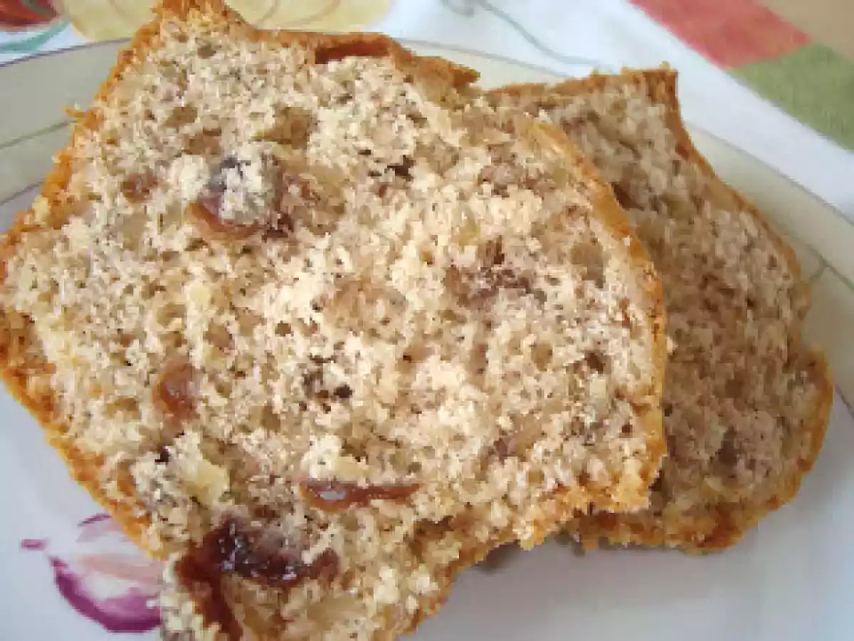 Bolo de sultanas e nozes - foto 2