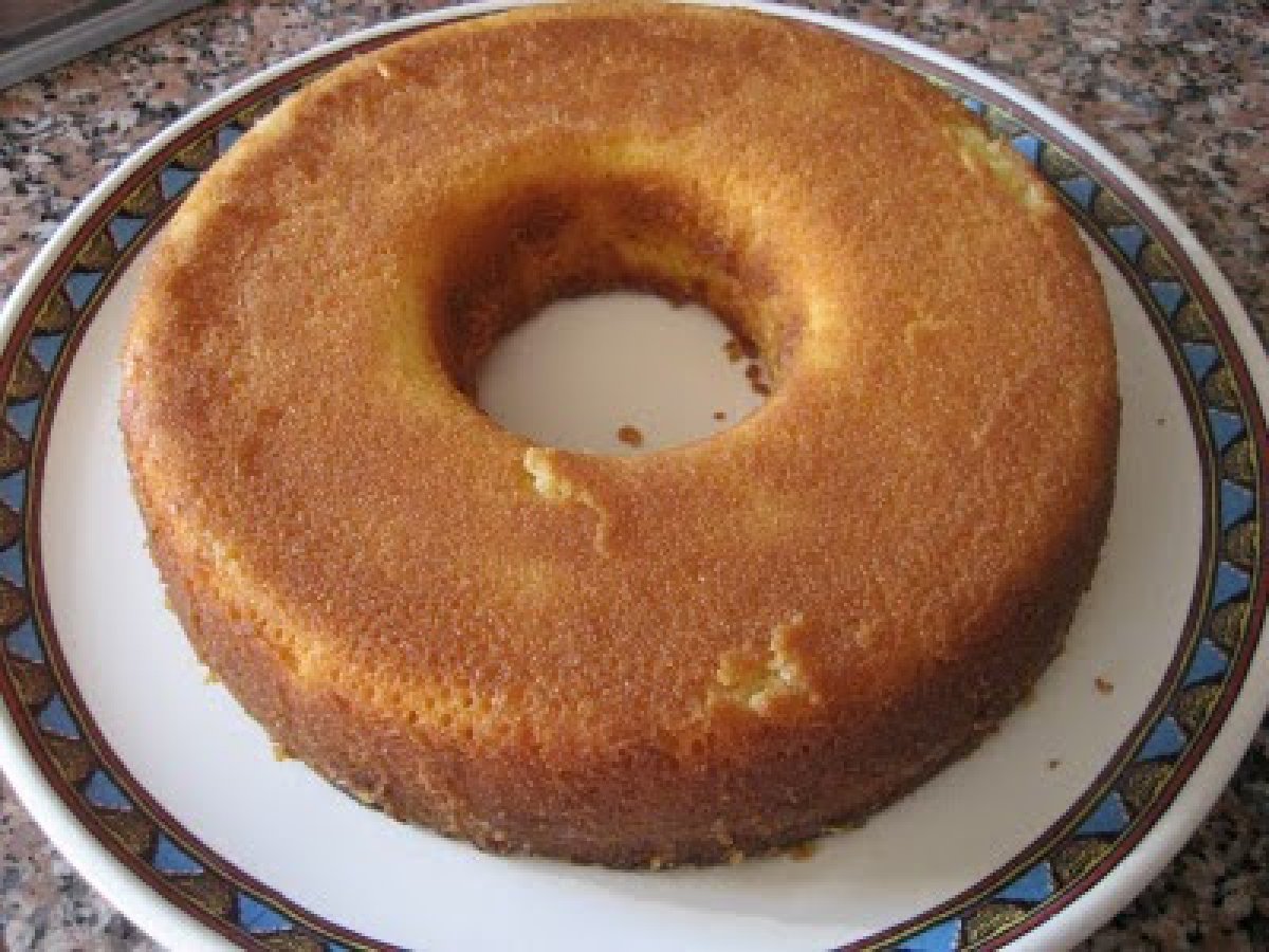 Bolo encharcadinho de laranja