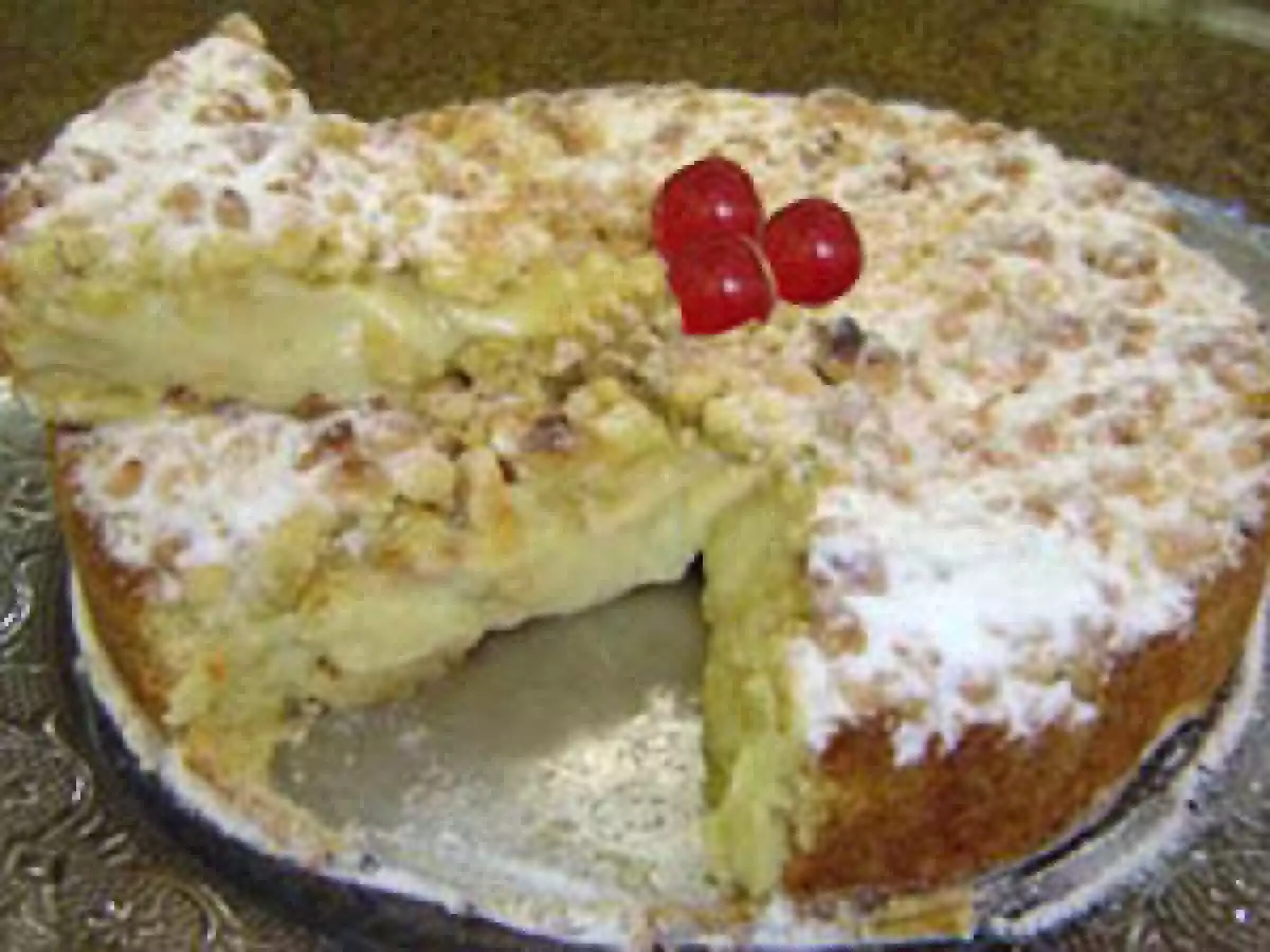 Bolo Farofa Crocante com Creme de Leite Condensado