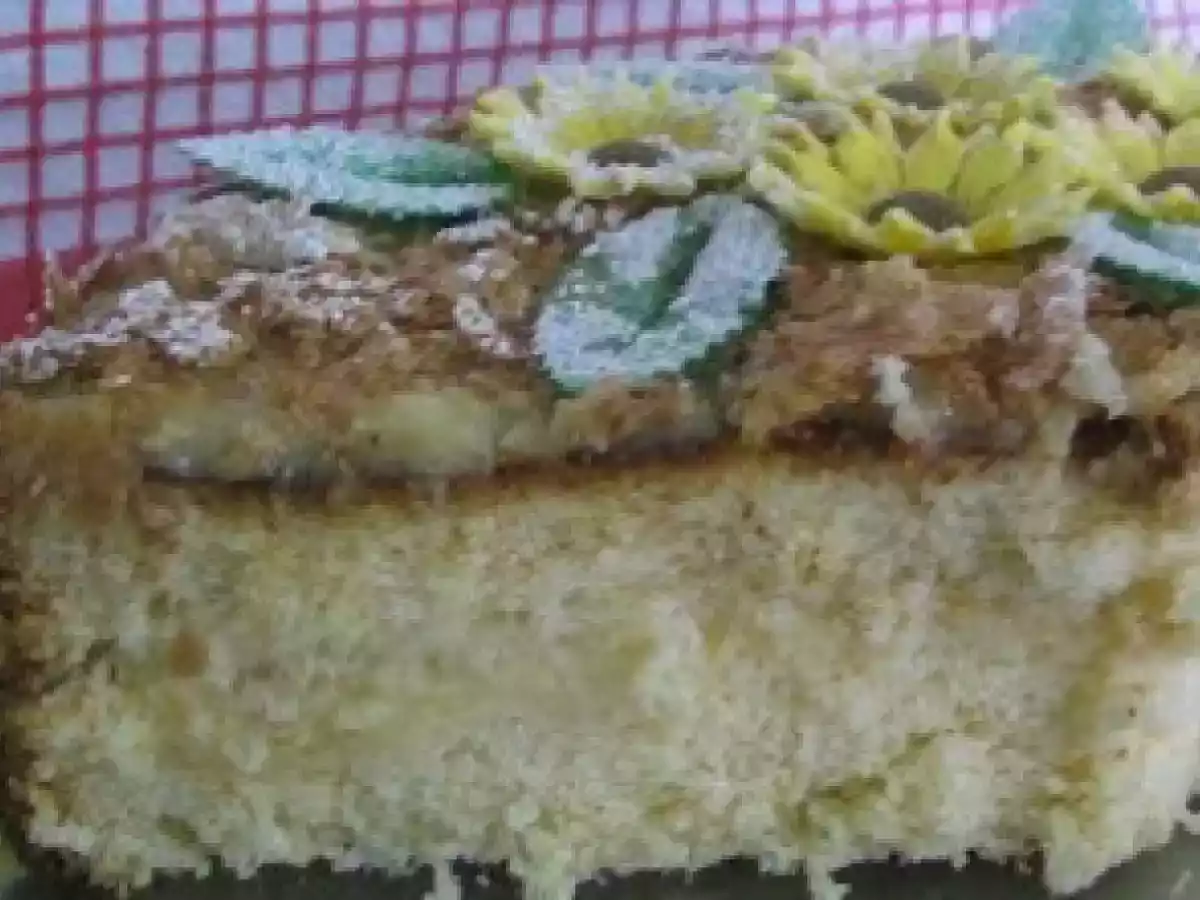 Bolo fofo com creme pasteleiro - foto 2