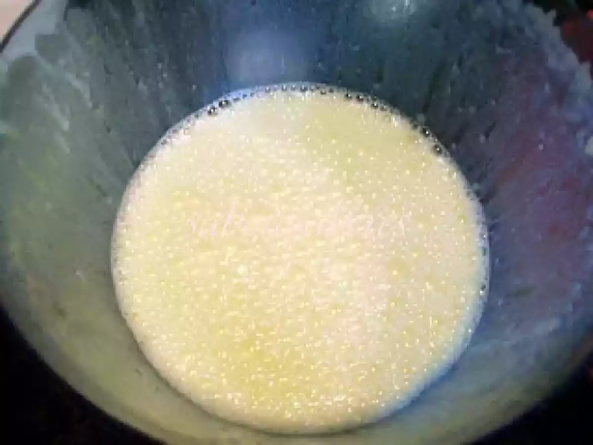Bolo Gelatina de Ananás - foto 3