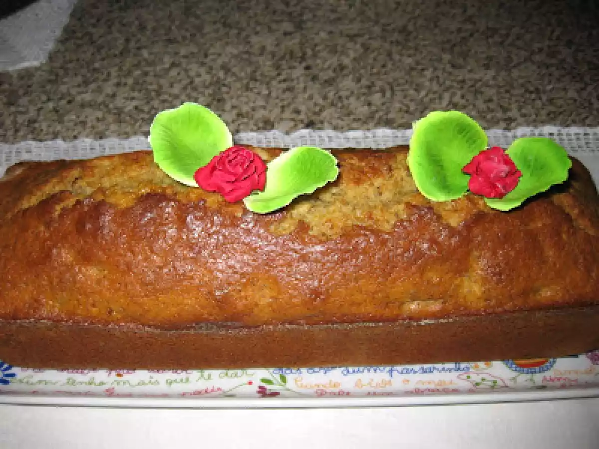 BOLO INGLÊS COM FRUTOS SECOS ( Babette)