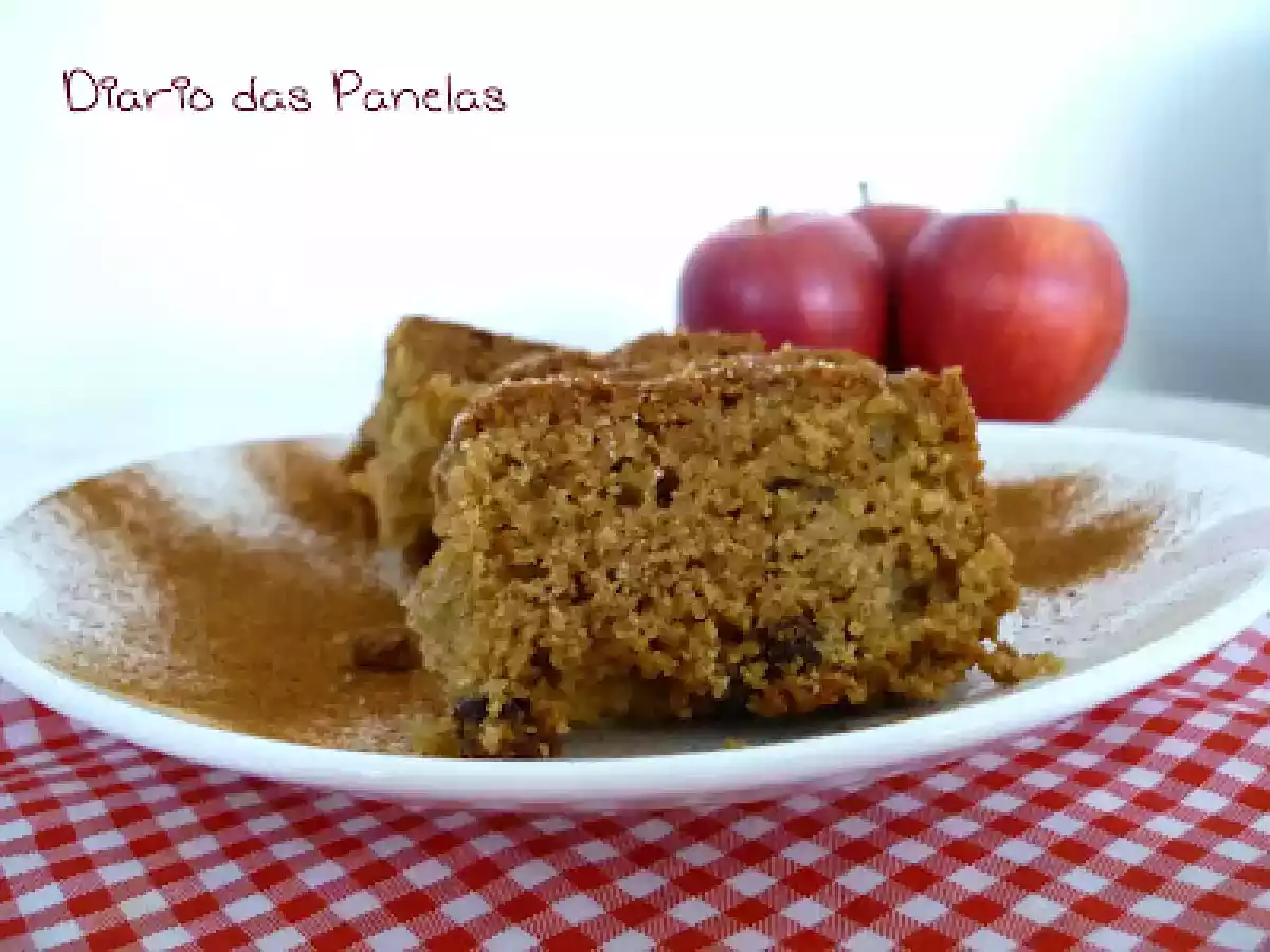 Bolo integral de maçã