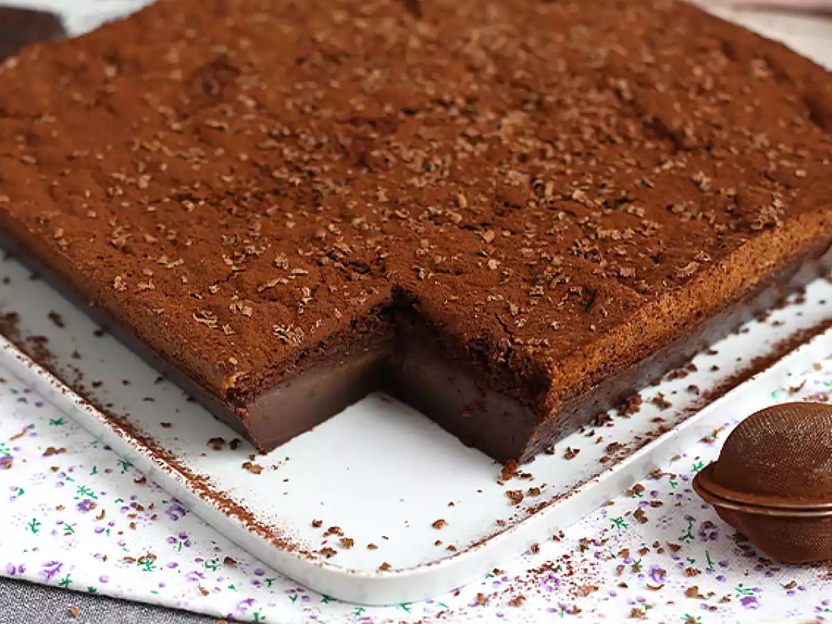 Bolo mágico de chocolate fácil - foto 2