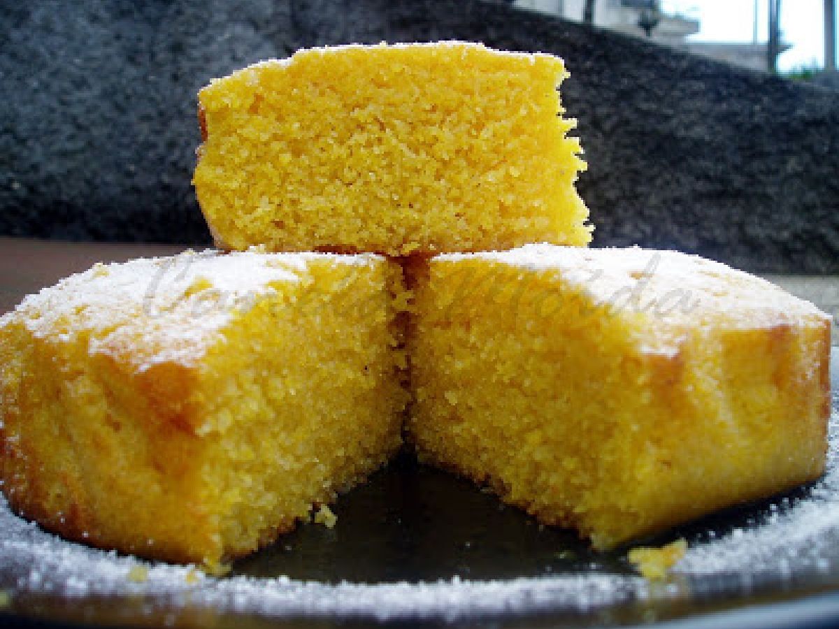 Bolo marroquino de amêndoa e laranja
