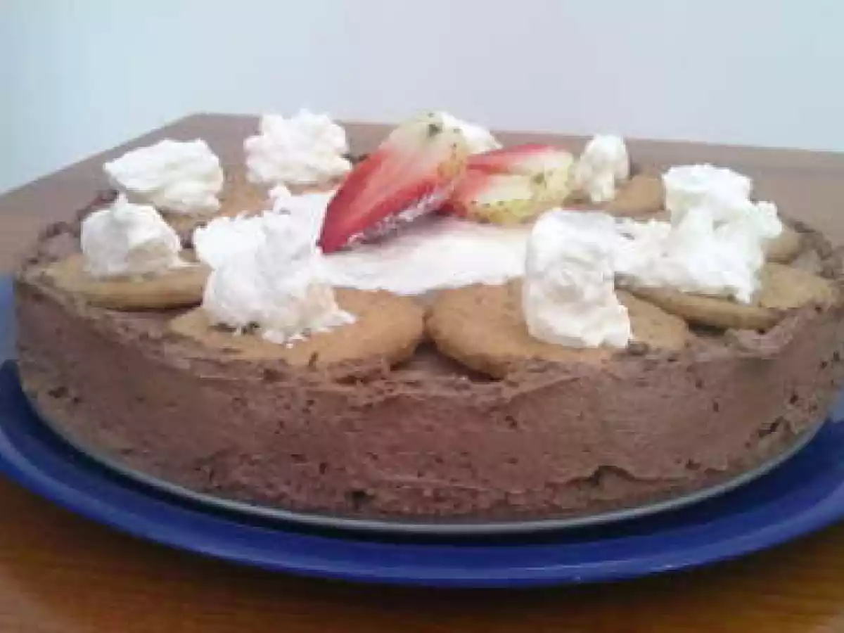 BOLO MOUSSE COM BOLACHA INTEGRAL