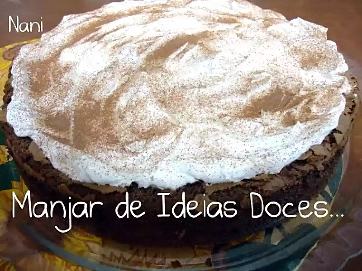 Bolo Mousse de Chocolate com Natas