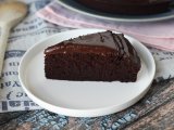 Bolo Nega maluca fofinho e com cobertura de brigadeiro, foto 1