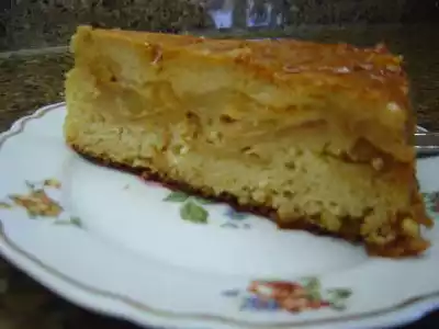 Bolo pudim com maçã