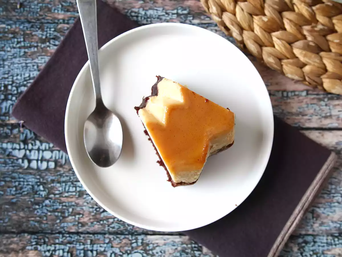 Bolo pudim, sabor chocolate e baunilha - foto 6