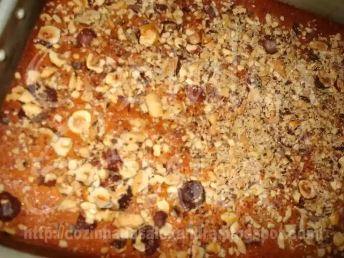 BOLO QUEIJADA DE LARANJA INTEIRA, COCO E CROSTA DE AMENDOIM E AVELÂS... - foto 2