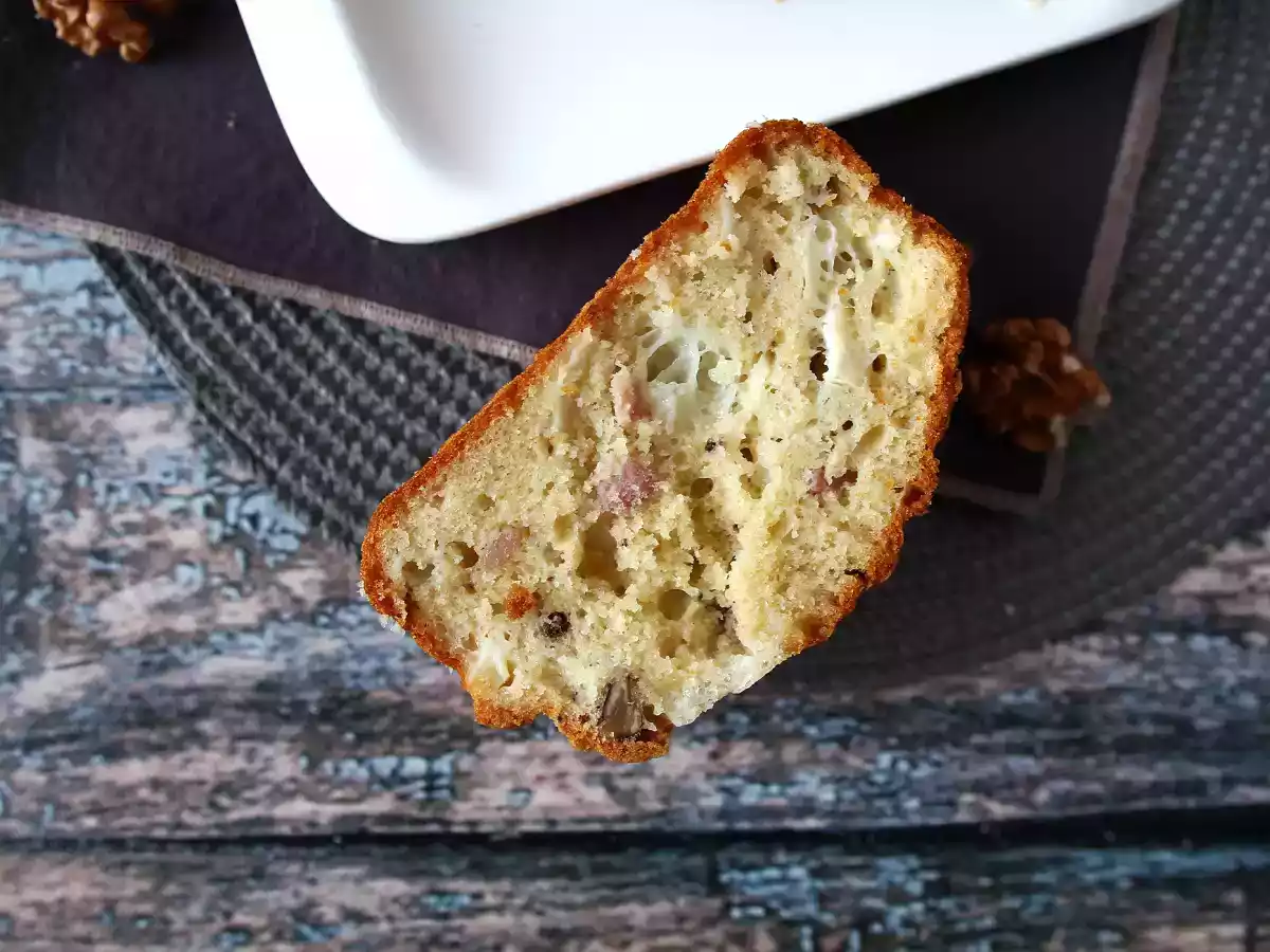Bolo salgado de bacon, queijo de cabra e nozes - foto 6