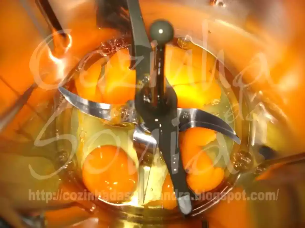 BOLO SE PUDIM DE BAUNILHA, COCO E PEPITAS DE CHOCOLATE... - foto 2