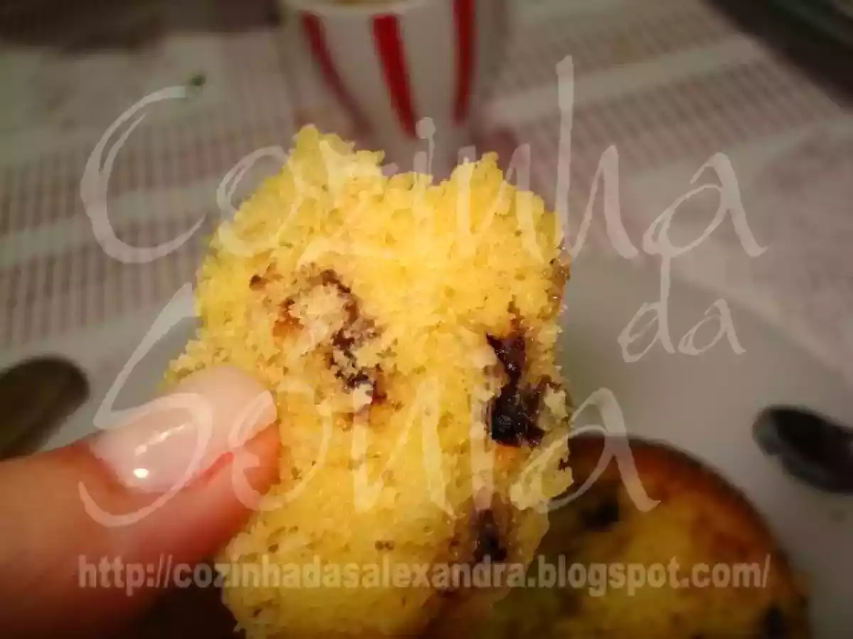 BOLO SE PUDIM DE BAUNILHA, COCO E PEPITAS DE CHOCOLATE... - foto 9