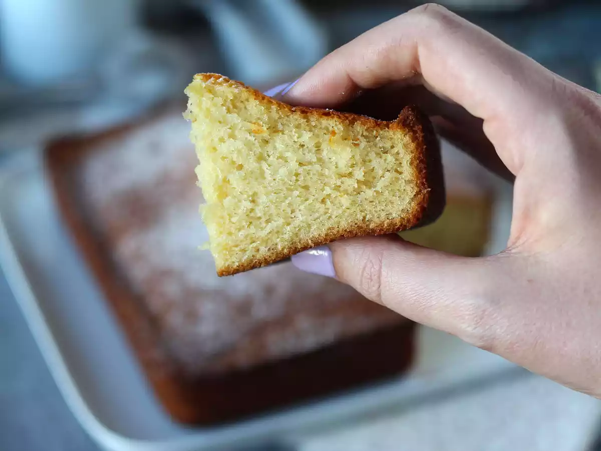 Bolo simples e fofinho com poucos ingredientes: perfeito para o café - foto 3
