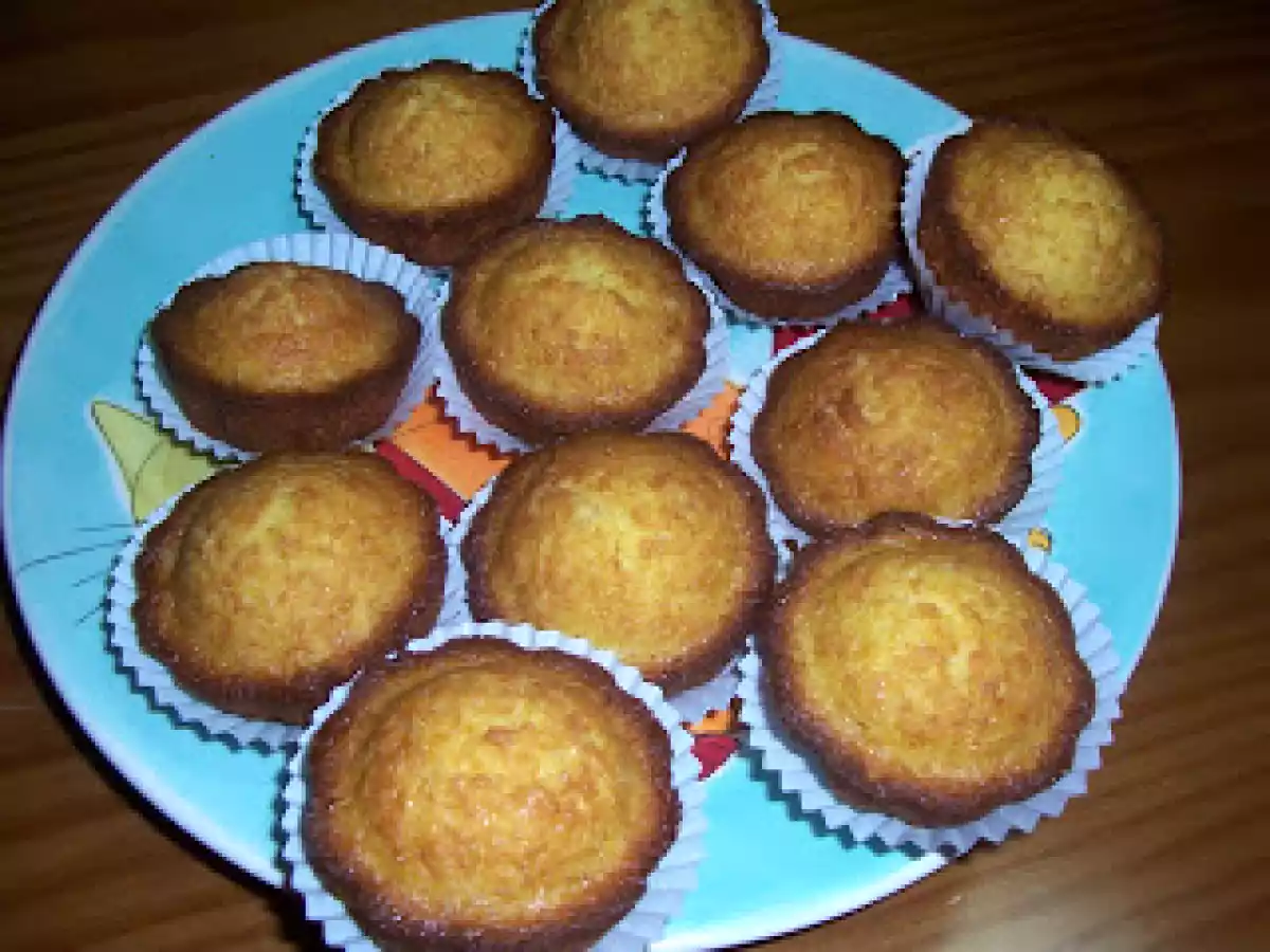BOLO TRANSFORMADO EM MUFFINS DE ABÓBORA